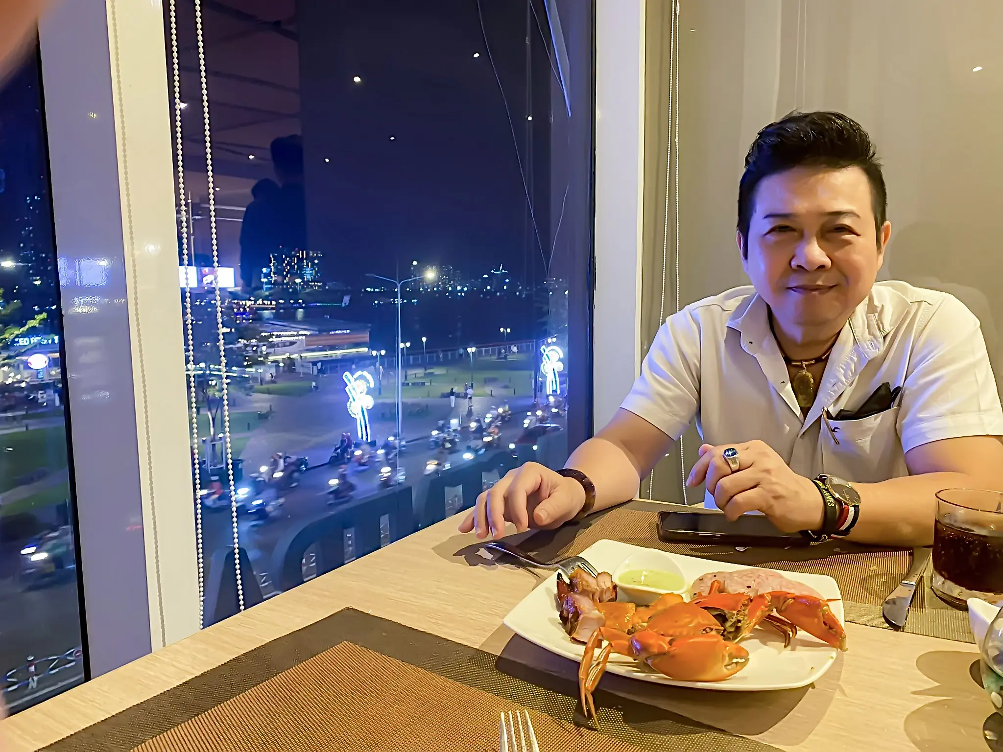 HỘI NGỘ TẠI HỘI THẢO KHOA HỌC VÀ THƯỞNG THỨC NHỮNG MÓN ĂN NGON 10 thay nhathuoctot du hoi thao khoa hoc tai liberty saigon center riveside 1 picc