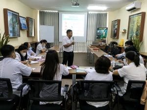 TẠP CHÍ 16 Giờ giảng của Bác sĩ chuyên khoa 2 nội tổng quát Phạm Đình Thảo