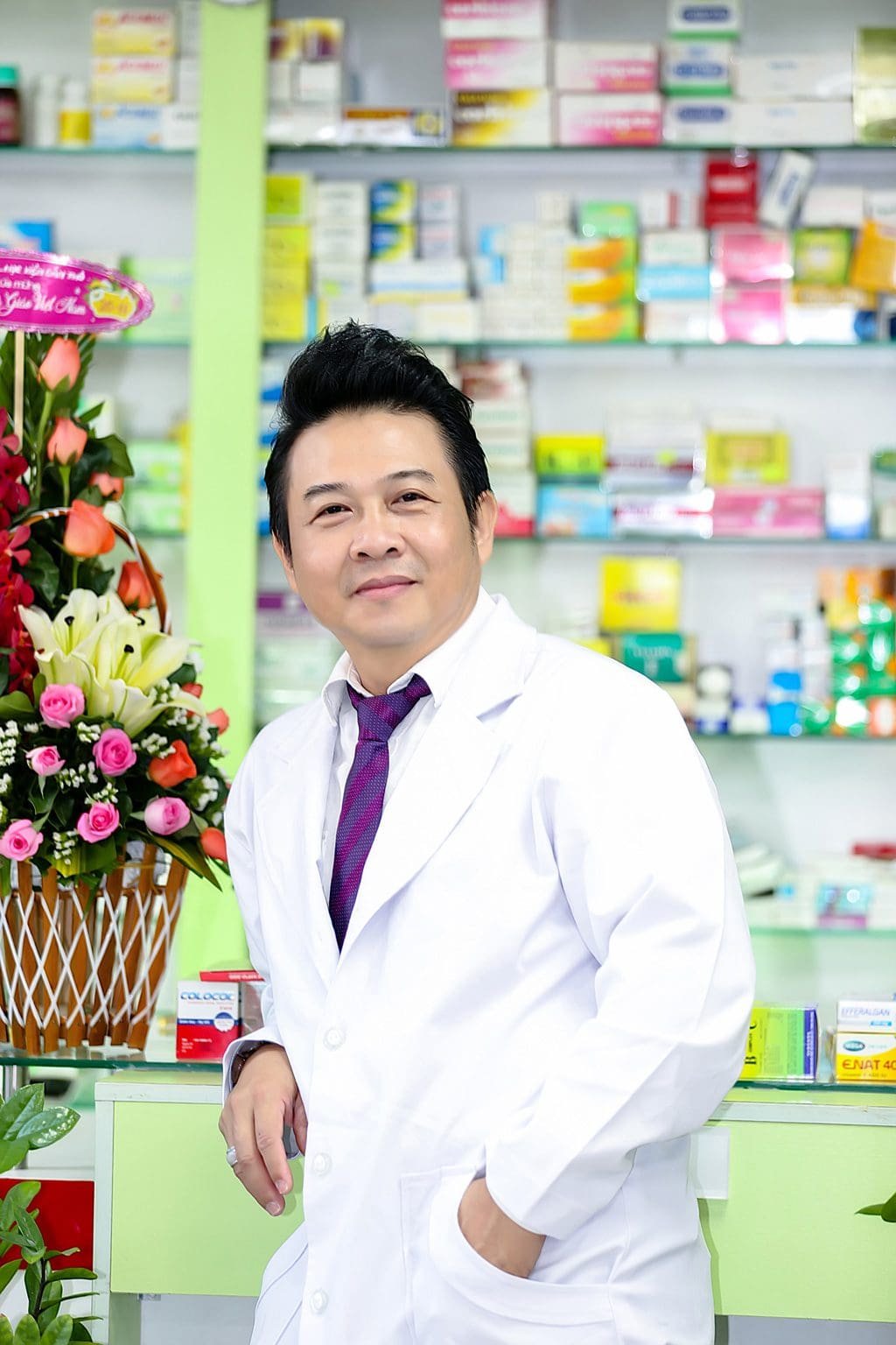Thay-nhathuoctot-chủ tịch HĐTV Cty Nhà Thuốc Tốt-Truong-khu-vô-trùng- Quản lý điều hành khu thuốc kháng sinh tiêm và thuốc nước công ty Sanofi pharma vn ( Sanofi Aventis )