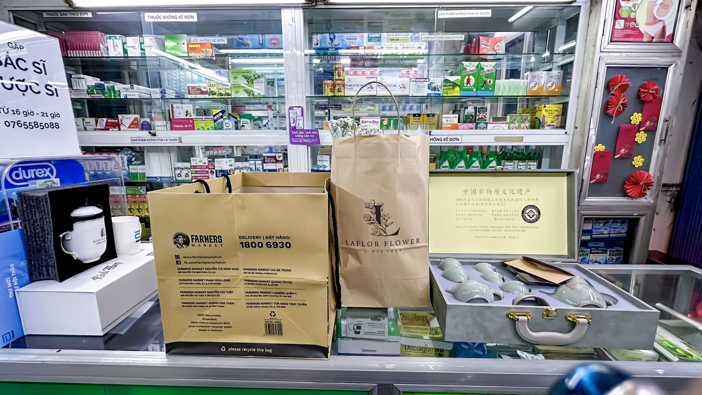 QUÀ TẶNG KẾT THÚC KHÓA - LỚP DƯỢC NGUYỄN TẤT THÀNH ( NHÓM 2 ) 30 IMG_0063