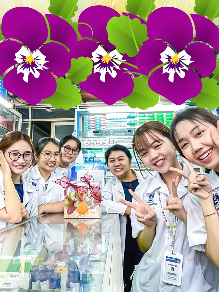 sinh vien nam cuoi nguyen tat thanh mung 8 3 2025 3 768 1