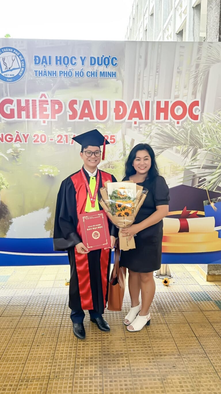 co-thuy-tien-du-le-tn-sau-dai-hoc-cua-ds-hoc-tro-vo-tha-anh-tai_7