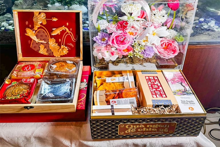 QUA MUNG NGAY PHU NU VIET NAM 20.10