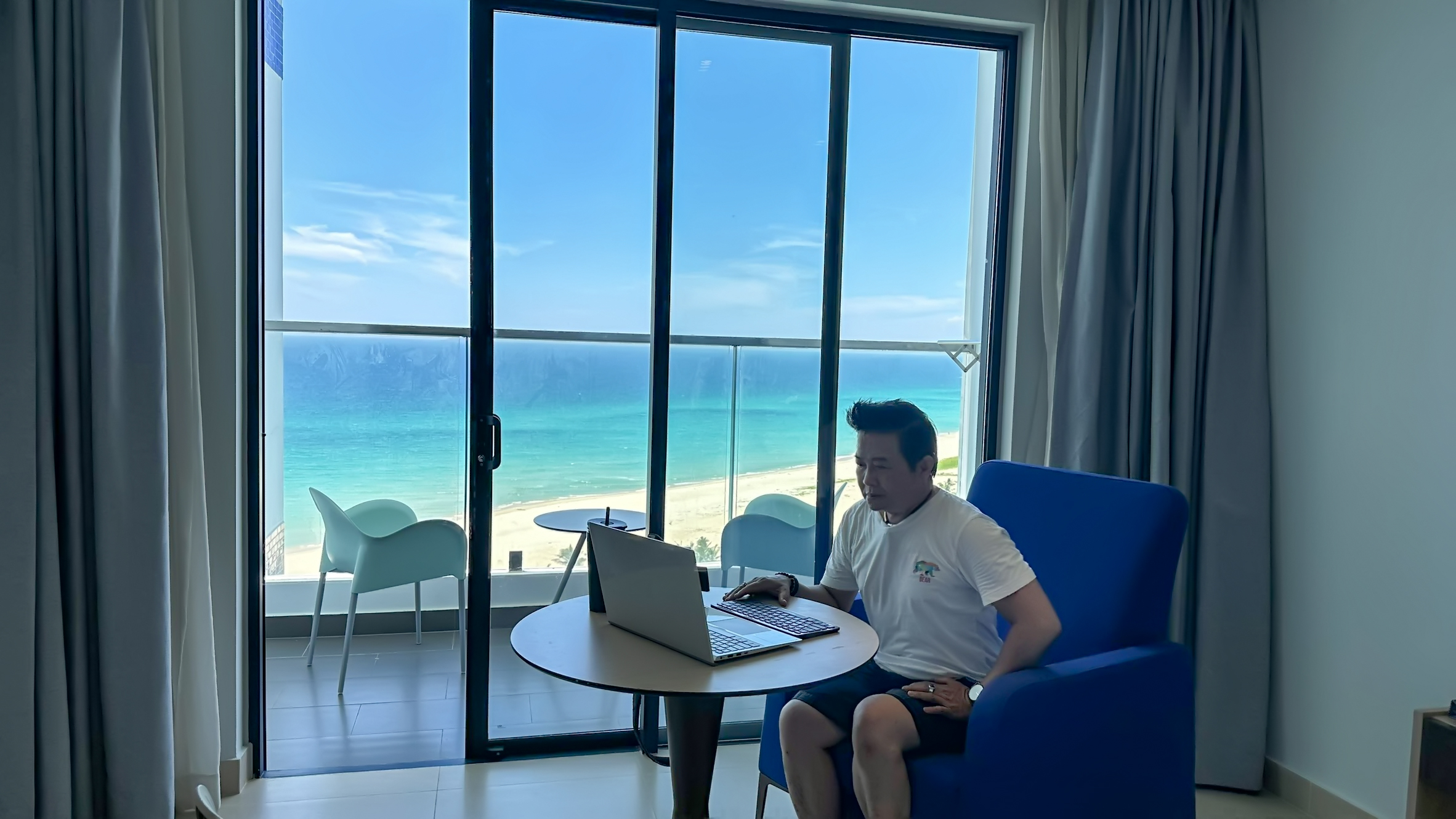 thay phu cam ranh arena resort 1