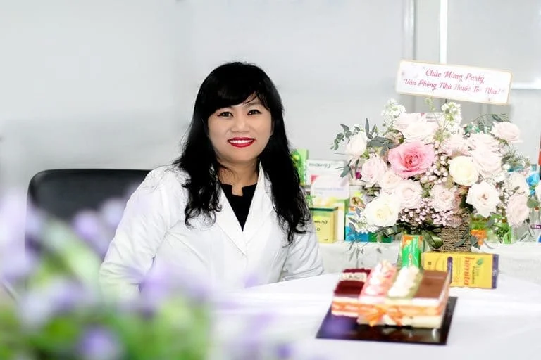 co thủy tiên phụ trách tu ưvấn thuốc nhà thuốc tốt